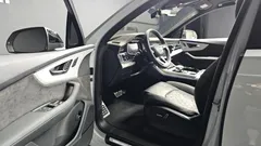 2022 Audi Q7 55 TFSI Quattro Premium — фото 10