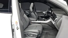 2022 Audi Q7 55 TFSI Quattro Premium — фото 11