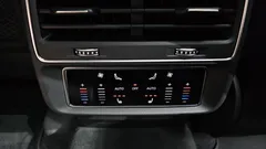 2022 Audi Q7 55 TFSI Quattro Premium — фото 19