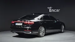 2022 Audi A8 55 TFSI Quattro Premium LWB — фото 2