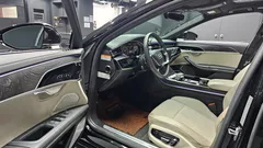 2022 Audi A8 55 TFSI Quattro Premium LWB — фото 10