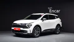 2022 Kia Sportage Signature Gravity 2WD, белый — фото 1