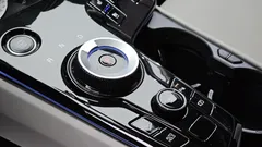2022 Kia Sportage Signature Gravity 2WD, белый — фото 9