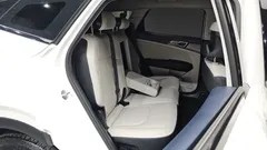 2022 Kia Sportage Signature Gravity 2WD, белый — фото 11