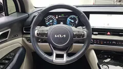 2022 Kia Sportage Signature Gravity 2WD, белый — фото 13