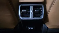 2021 Lexus UX 2.0 2WD, белый — фото 20