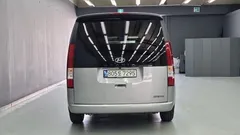 2022 Hyundai Staria Cargo 3-Seater — фото 4