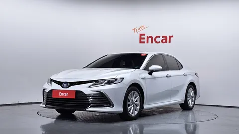 2023 Toyota Camry 2.5 LE Hybrid