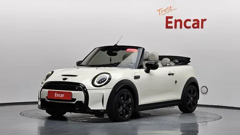 2023 Mini Cooper Convertible Classic Launch Pack