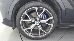 2023 BMW X6 xDrive40i M Sport, чёрный — фото 5