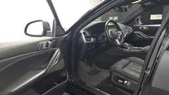 2023 BMW X6 xDrive40i M Sport, чёрный — фото 10