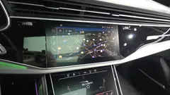 2022 Audi Q8 55 TFSI Quattro Premium — фото 13