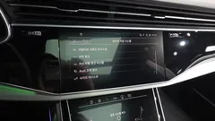 2022 Audi Q8 55 TFSI Quattro Premium — фото 16
