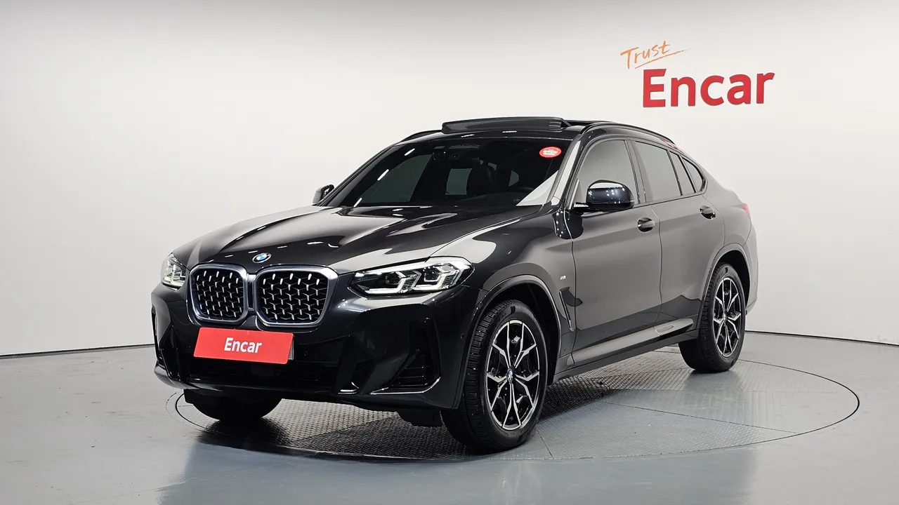 2022 BMW X4 xDrive20i M Sport