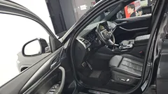 2022 BMW X4 xDrive20i M Sport — фото 10