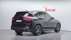 2021 BMW X5 M50i, чёрный — фото 2