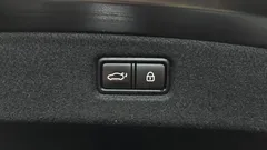 2021 Genesis G90 3.8 AWD, чёрный — фото 17