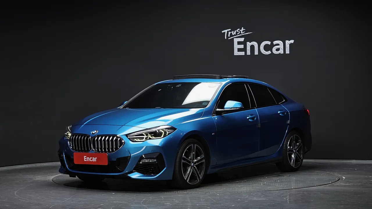 2021 BMW 2-Series 220i M Sports