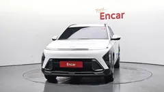2023 Hyundai Kona Gasoline 1.6 Turbo 2WD, белый — фото 3