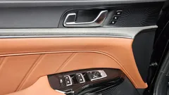 2024 Kia K5 Signature, чёрный — фото 18