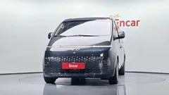 2022 Hyundai Staria Cargo 5-Seater — фото 3