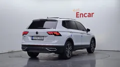 2023 Volkswagen Tiguan 2.0 TSI Prestige — фото 2
