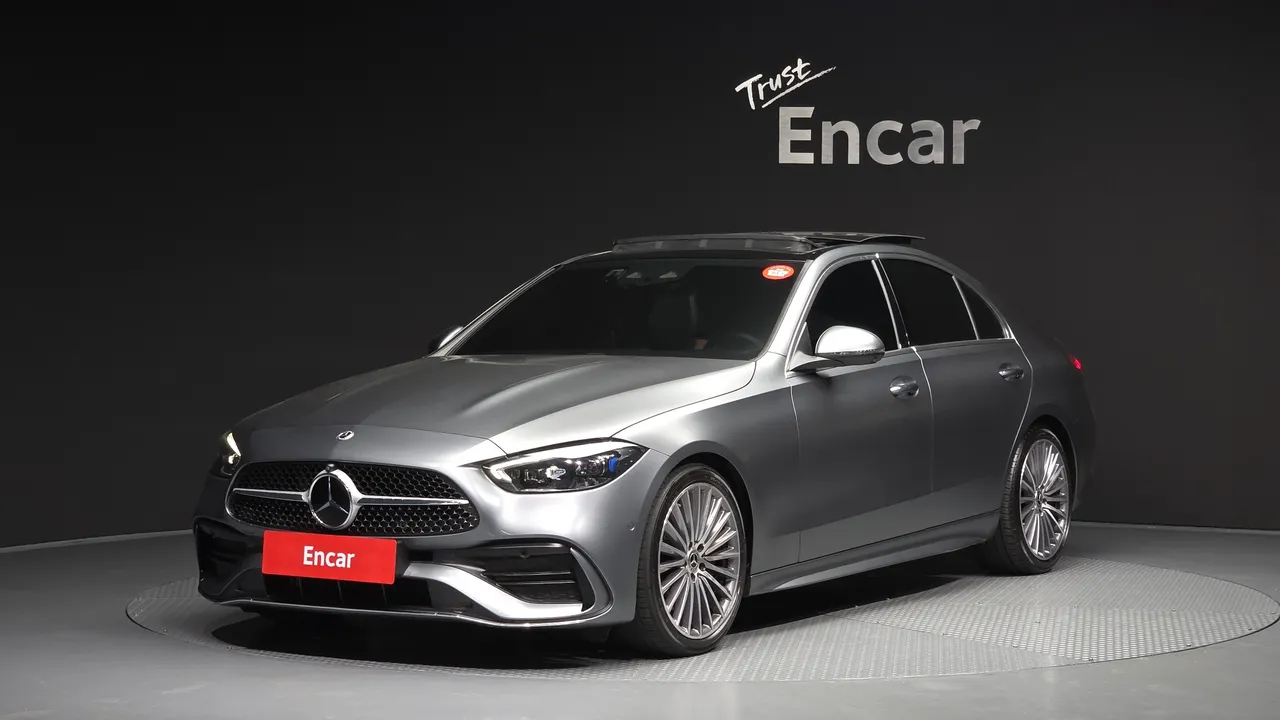2023 Mercedes-Benz C-Class C300 4MATIC AMG Line