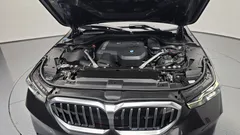 2024 BMW 5-Series 520i — фото 6