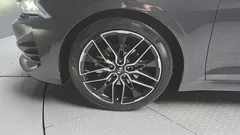 2021 Kia K5 1.6 Turbo, серый — фото 5