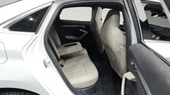 2023 Audi A3 40 TFSI Premium, белый — фото 11