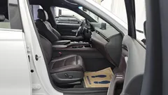 2021 Genesis GV70 2.5T Gasoline AWD, белый — фото 11