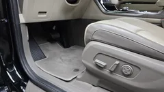 2023 Kia Carnival Diesel 9-Seater Hi-Limousine — фото 18