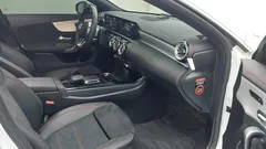 2023 Mercedes-Benz CLA-Class CLA250 4MATIC — фото 9