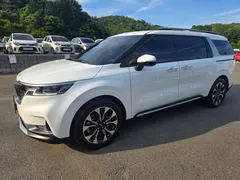 2023 Kia Carnival Diesel 9-Seater Noblesse — фото 2