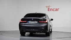 2022 BMW 3-Series 320e M Sports, серый — фото 4