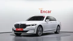 2022 BMW 7-Series 730d xDrive Design Pure Excellence, белый — фото 1