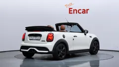 2022 Mini Cooper Convertible Classic — фото 2