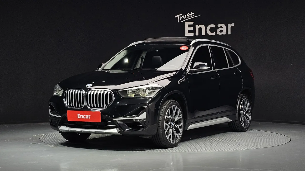 2022 BMW X1 xDrive 20i xLine