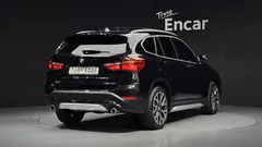 2022 BMW X1 xDrive 20i xLine — фото 2