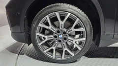 2022 BMW X1 xDrive 20i xLine — фото 5