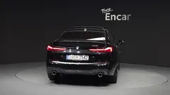 2022 BMW 2-Series 220i M Sports — фото 4