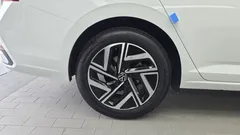 2023 Volkswagen Jetta 1.5 TSI Prestige — фото 5
