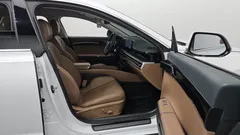 2023 Hyundai Grandeur 2,5 Gasoline 2WD — фото 18