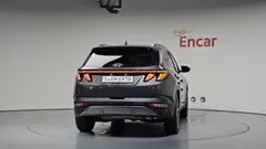 2021 Hyundai Tucson Inspiration 2WD, серый — фото 4