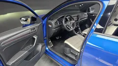 2022 Volkswagen T-Roc 2.0 TDI Premium, синий — фото 11