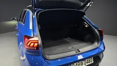 2022 Volkswagen T-Roc 2.0 TDI Premium, синий — фото 19