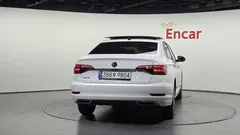 2021 Volkswagen Jetta 1.4 TSI Prestige — фото 4