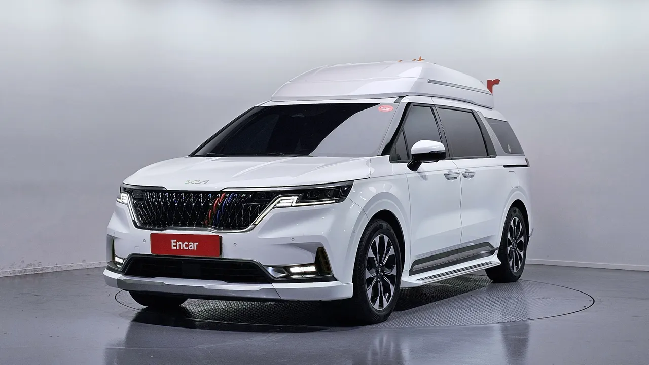 2023 Kia Carnival Diesel 7-Seater Hi-Limousine