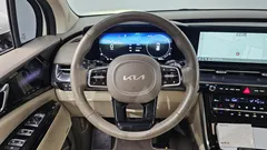 2023 Kia Carnival Diesel 7-Seater Hi-Limousine — фото 15