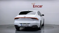 2022 Hyundai Grandeur 3.0 LPi Rent Car — фото 4